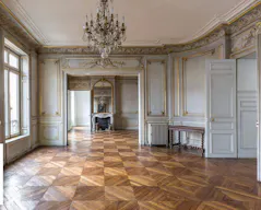Haussmann Style Apartment / Showroom - Paris 8th - Near Palais de la D�couverte - Image 5