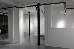 Rue Neuve Popincourt Showroom - Image 5
