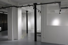 Rue Neuve Popincourt Showroom - Image 5