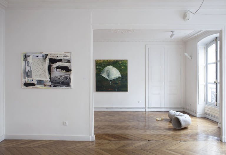 Haussmann apartment in R�publique Lancry area - Image 3