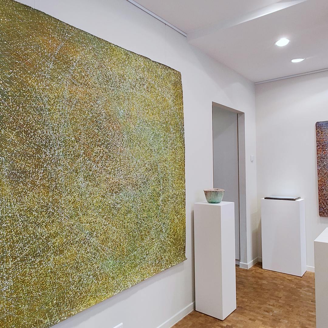 Modern 37 sqm Gallery and Showroom in Le Marais