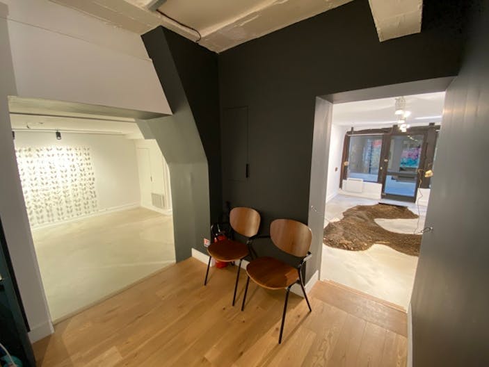 Saint Honoré Showroom / Galerie - Image 4