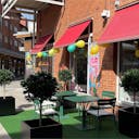 Popuplokal centralt i Huddinge Centrum