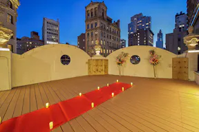 Stunning Rooftop - views of the iconic Empire State Building - Image 9