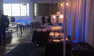 1st Floor Versatile Warehouse Space in SOMA/ The Avenue - Image 7