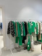 Stilvoller Showroom für Fashion & Accessoires zur temporären Vermietung Berlin Wedding – 130 m² – Erdgeschoss – barrierefrei erreichbar - Image 2